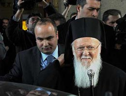Bartholomeos MHP'li vekili duygulandırdı