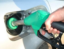 Petrol fiyatı endişe yaratıyor