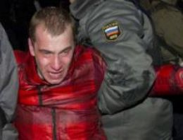 Putin protestoları giderek şiddetleniyor Putin protestoları giderek şiddetleniyor