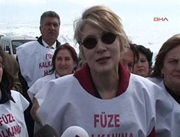 CHP'li vekillerden Kürecik protestosu CHP'li vekillerden Kürecik protestosu