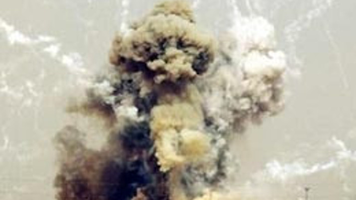 Pakistan'da bombalı saldırı